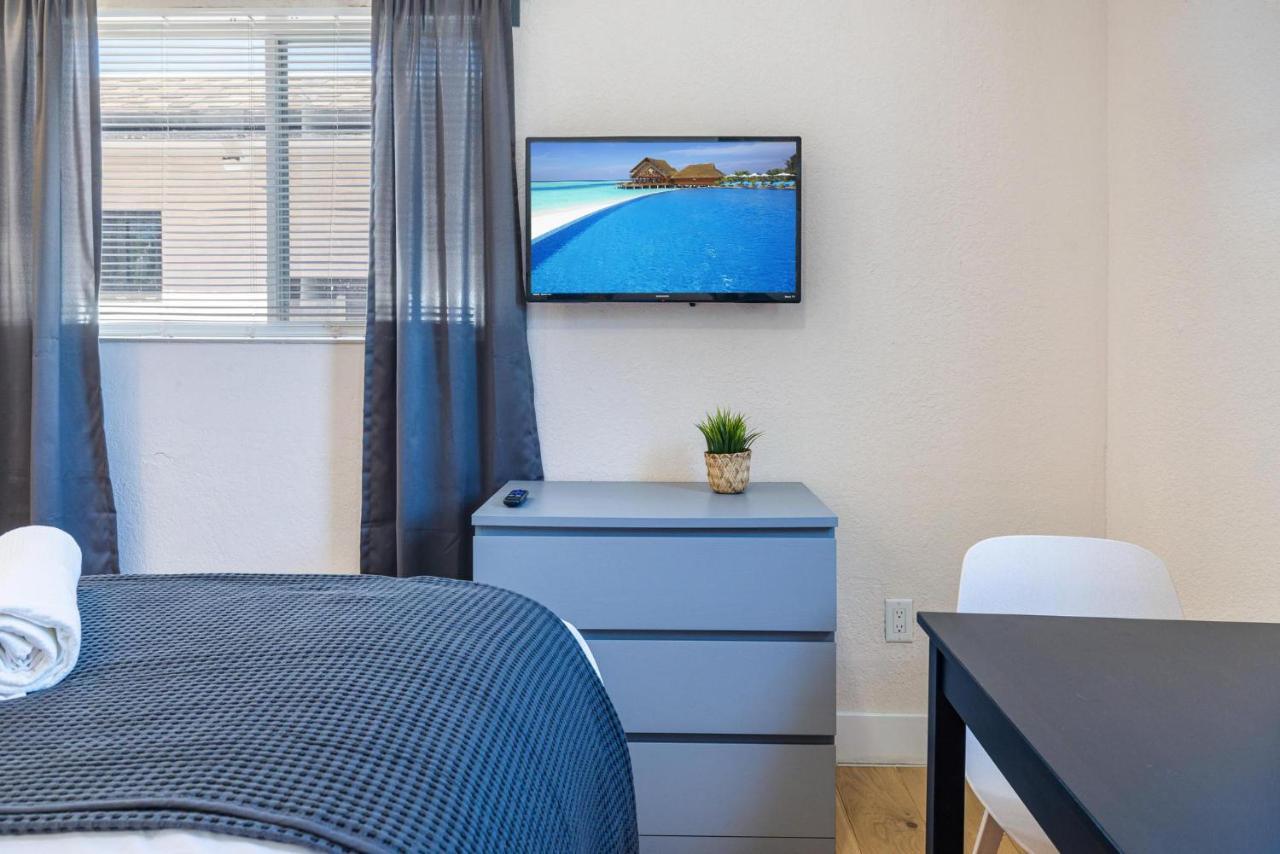 Azure - Mins To Las Olas & Beach Форт Лодърдейл Екстериор снимка